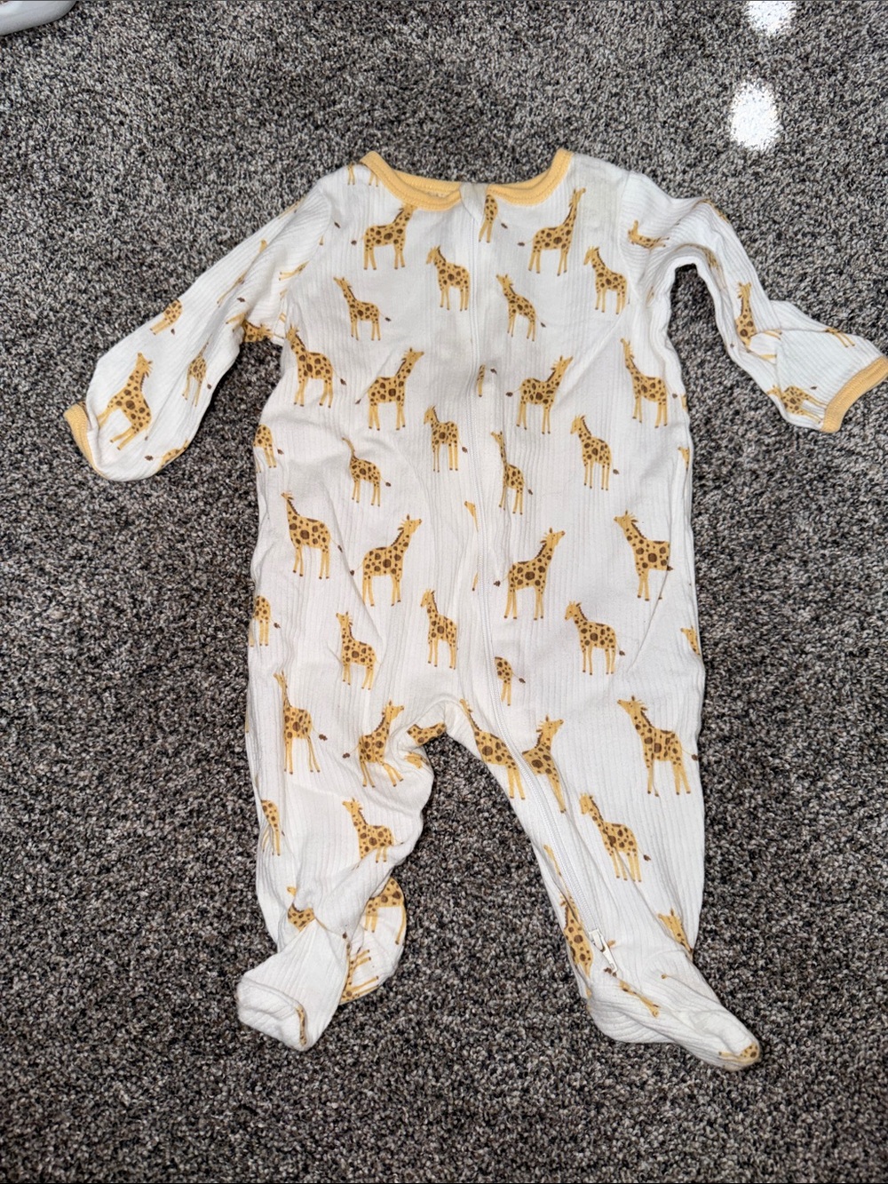 wonder nation White Footed Romper with Yellow Giraffe Print